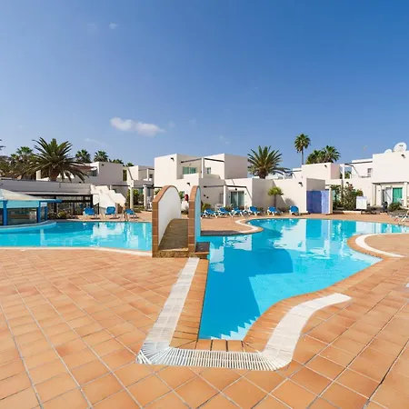 Homeforguest Moderno Con Piscina En Appartement Corralejo